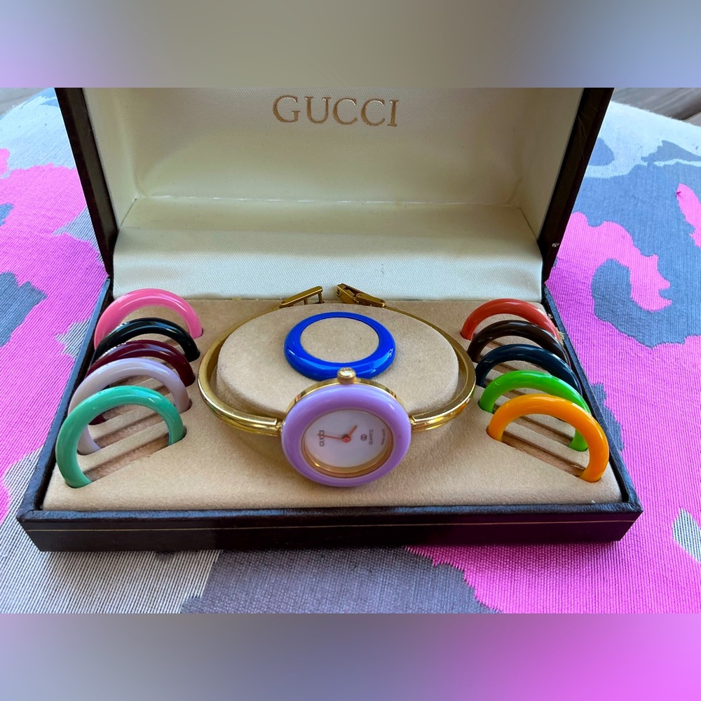 NICE GUCCI bangle watch set 💜🩵💙❤️🤎💗💛💚 - Picture 5 of 14